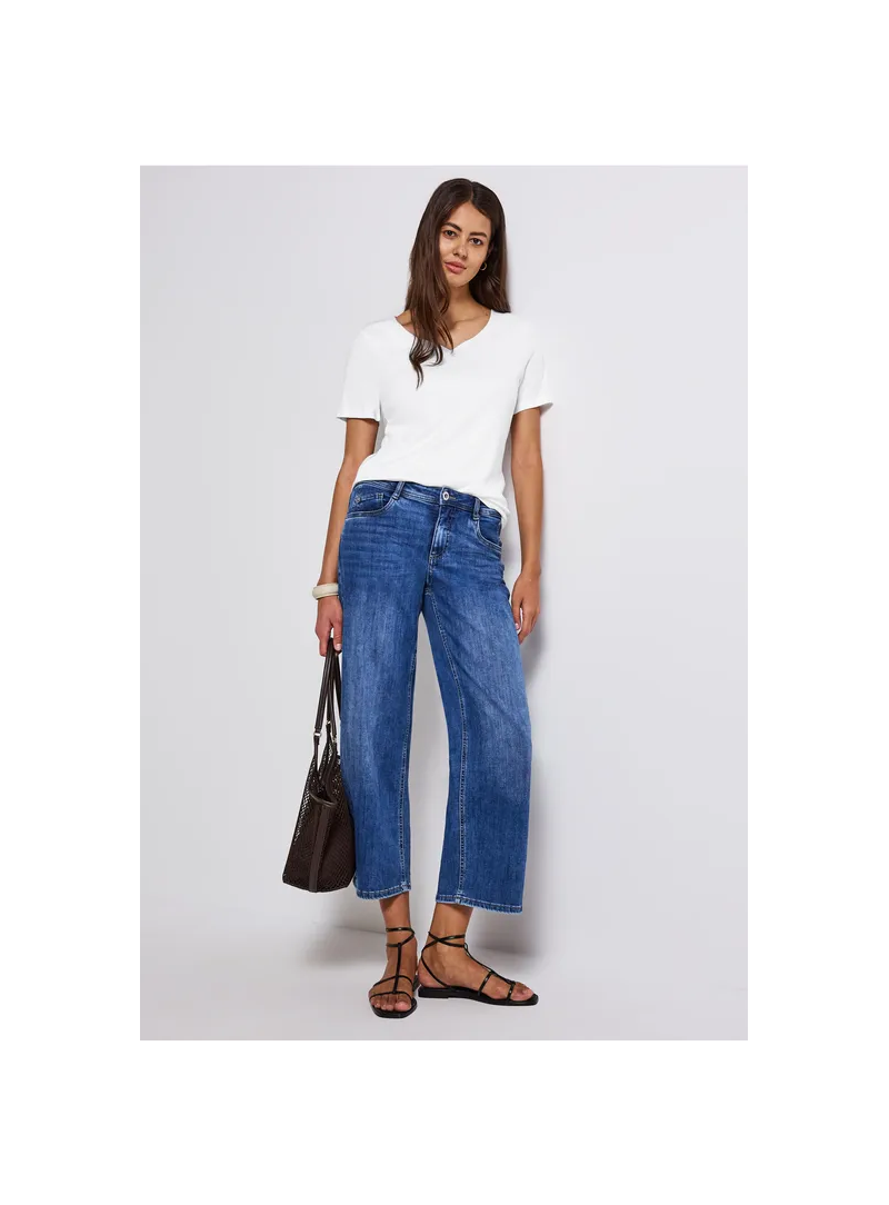 A323675__10000 White__1__20251017145814183.jpg_ORGA_HUB